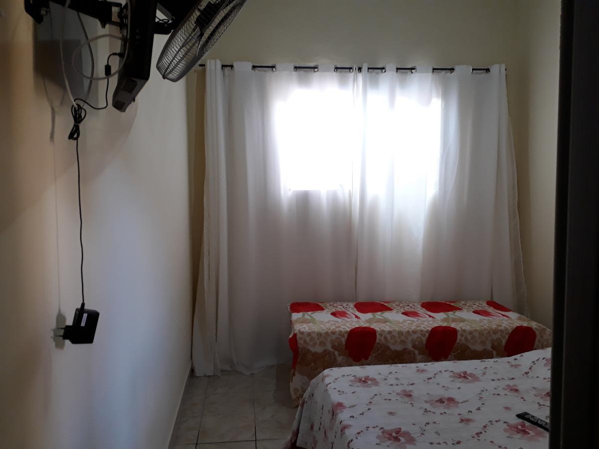 Santa Helena Pousada Cachoeira Paulista Exteriér fotografie